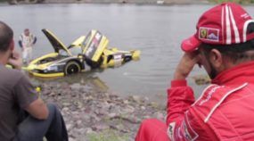 De Chorar: Piloto Erra Feio e Ferrari Enzo vai parar no Mar!