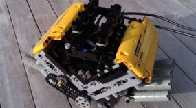Feito de LEGO, um Motor V8 (com Caixa de Câmbio de 6 Marchas) Funcionando de Verdade! Totalmente Inacreditável!