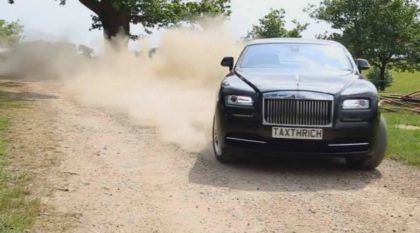 Rolls-Royce fazendo Rally? Coisas de um Milionário Maluco! Impressionante!