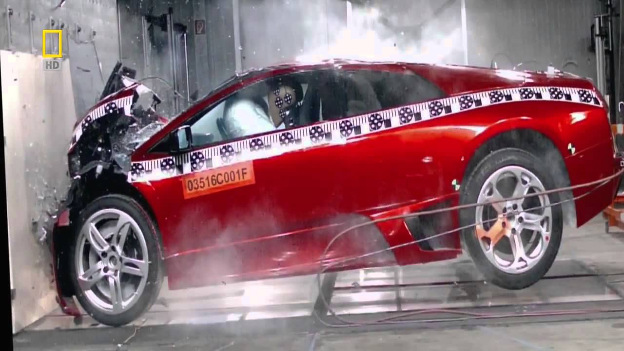 Que dó! Cenas incríveis de Crash Tests com supercarros (Lamborghini, Land  Rover, Pagani e muito mais) | AutoVídeos