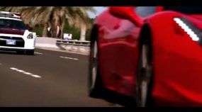 Vídeo mostra um Nissan GT-R, da polícia de Abu Dhabi, em perseguição (cinematográfica) contra uma Ferrari 458!