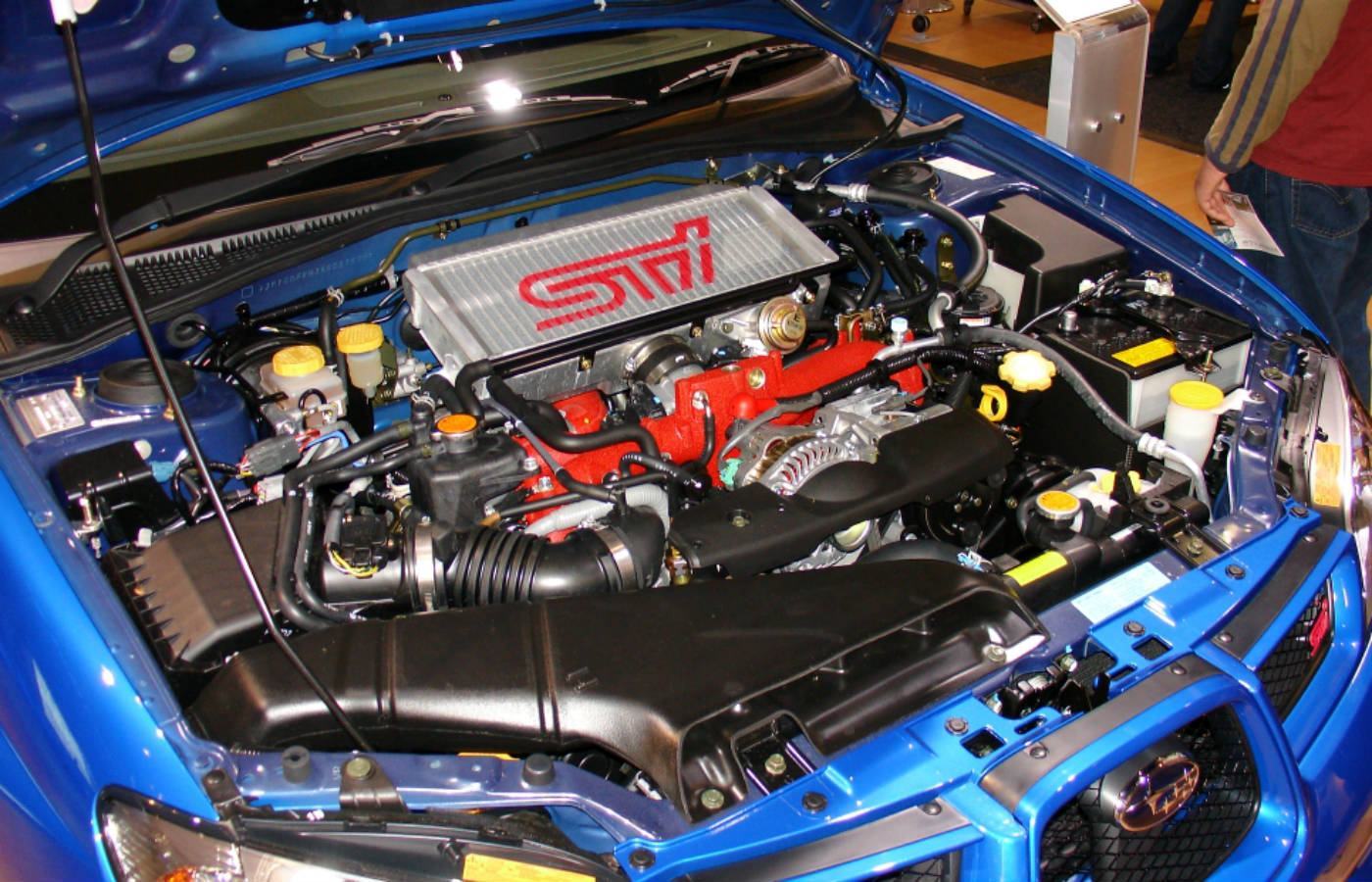 Двигатели субару какой лучше. Двигатель Субару Импреза WRX. Мотор Субару Импреза WRX STI. Subaru Impreza WRX STI 2006. Двигатель Субару Импреза WRX STI.