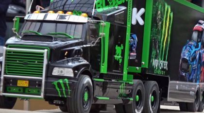 Miniaturas RC perfeitas de Ken Block: caminhão e modelos Fiesta com realismo impressionante!