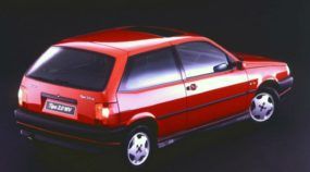 Mito dos Anos 90: Fiat Tipo 2.0 16V (Sedicivalvole) em uma aula-rolê com Bellote