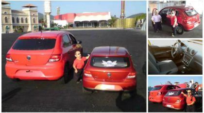 Fabricado pela própria Volkswagen, esse Mini Gol funciona de verdade (e é dirigido por casal de anões)