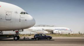 Porsche Cayenne original reboca o A380 (maior avião de passageiros do mundo) e garante lugar no Livro dos Recordes