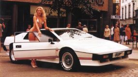 Relembre os mais icônicos (e esquecidos) supercarros dos Anos 80