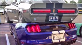 Mustang antigo e Mustang novo com motor V8