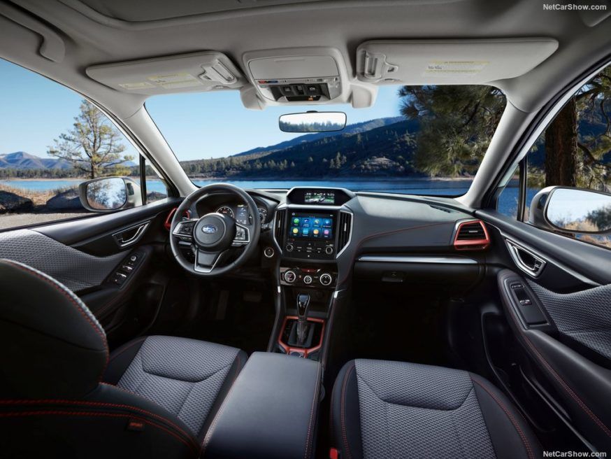 Interior Subaru Forester 2019
