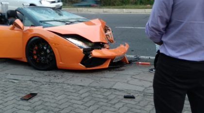 acidente com Lamborghini